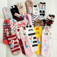 Chaussettes de Noël de style japonais brodées en polaire corail 3D, motifs de dessins animés, épaisses, style serviette, mi-pile, pour femmes