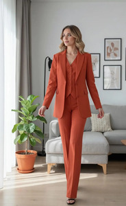 Conjunto de Traje de Tres Piezas para Mujer, Blazer, Chaleco y Pantalones a Medida, Traje de Pantalón para Invitadas de Boda, Ropa Formal para Mujeres Modernas - Product Image 6