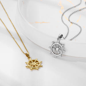 Pendentif gouvernail en acier inoxydable plaqué or 24 mm en stock, pendentif ancre océanique pour femmes et hommes - Product Image 2