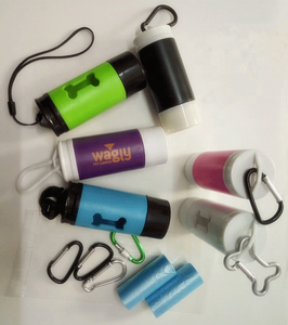 Promocional personalizado biodegradable plástico LED linterna perro forma mascota caca bolsa de basura dispensador con antorcha - Product Image 5