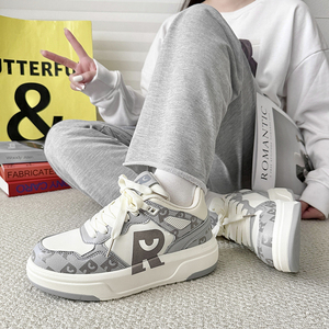Zapatos Greatshoes Jorden para Mujer, Zapatillas Deportivas Planas Personalizadas para Mujer, Zapatillas Deportivas Negras para Mujer - Product Image 3