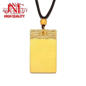 Liontin Keberuntungan Xiangyun Emas dengan Tali Hitam, Kalung Pria dan Wanita, Liontin Persegi Panjang Elegan, Perhiasan Tembaga - Product Image 1