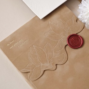 Elegante Juego de Invitaciones de Boda con Relieve, Invitación con Corte Láser Floral y Tacto de Terciopelo con Sobre - Product Image 3
