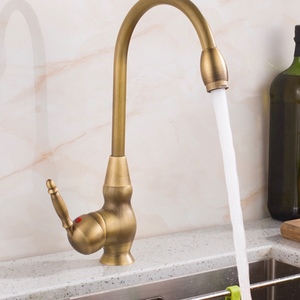 Lavabo antiguo europeo de cobre, grifo de fregadero de cocina giratorio de 360 grados, caliente y fría, <span class=keywords><strong>retro</strong></span> - Product Image 3