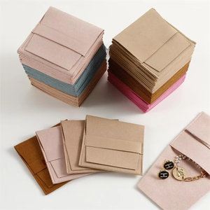 Bolsa de Joyería de Microfibra con Separador, 8*8, MOQ Pequeño, Bolsa de Embalaje de Terciopelo para Collar y Pulsera - Product Image 3