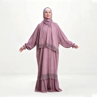 Ensemble jupe et khimar brodé sur mesure, vente en gros, deux pièces, bordure en dentelle, robe modeste, tenue de prière musulmane, OEM ODM, marque privée