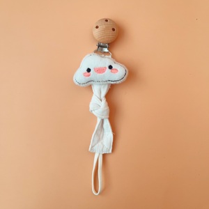 Venta caliente Eco-Friendly hecho a mano bebé <span class=keywords><strong>chupete</strong></span> Clips cadena mejor <span class=keywords><strong>precio</strong></span> al por mayor cadena de colores mordedor Clip de madera trenzado Bebe - Product Image 6