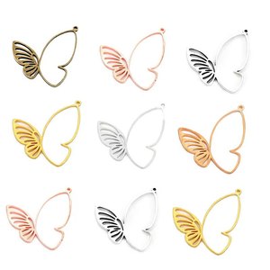 Breloques Papillon Creuses en Alliage Filigrané 39*38mm en Gros pour Colliers, Boucles d'Oreilles, Pendentifs, Accessoires de Bijoux DIY, Fête - Product Image 1