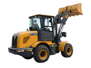 Petit tracteur avec chargeur frontal LW180KV avec fourche à palettes à vendre - Product Image 4