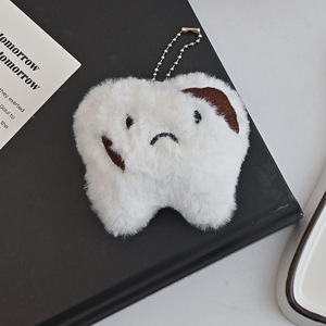 Amusant mignon ins peluche dents pendentif petite poupée dessin animé sac charme clé en peluche poupée cadeau porte-clés porte-clés en peluche jouets en peluche - Product Image 6