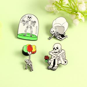 Sming Pins Squelette <span class=keywords><strong>Parachutisme</strong></span> Émail Pin Triste Rose Squelette Revers Badge Fun Ballon Bouteille En Verre Broche - Product Image 2