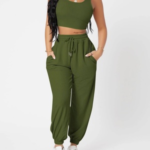 Ensemble de sport 2 pièces pour femme : débardeur court et pantalon de jogging, sans manches, écologique, respirant, en Spandex/Coton - Product Image 2
