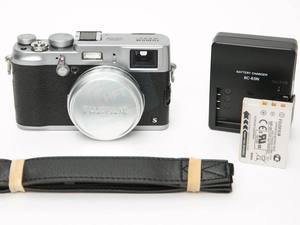 Cámara Digital <span class=keywords><strong>Compacta</strong></span> <span class=keywords><strong>Profesional</strong></span> HFT X100S Plateada de 16.3MP APS-C al por Mayor - Product Image 1