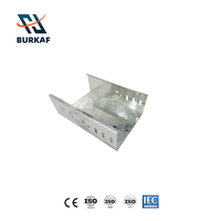 Canaux de câblage en acier galvanisé, type cheminée, fond plein, taille sur mesure pour le câblage des bâtiments commerciaux