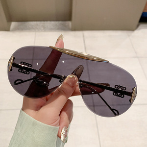 Luo Jia Frameless One Piece <b>Sunglasses</b> For Women Black Metal Frame Pc Lens Uv400 Night Vision <b>Oversized</b> Aviator Style - Product Image 1