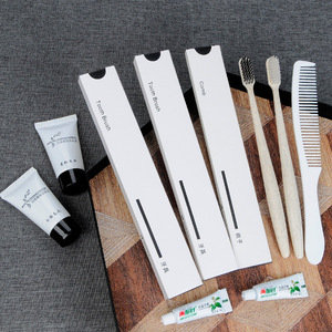 カスタマイズ可能な環境に優しい使い捨てプラスチック製ホテルバスルームアメニティ（パーソナライズされたロゴとメッセージ入り） - Product Image 2