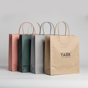 Bolsa de Compras de Papel Kraft Marrón Lisa con Impresión Personalizada, Bolsas de Papel con Asas de Cuerda Trenzada y Logotipo Propio - Product Image 1