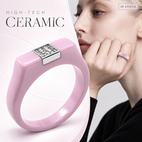 Bague en céramique de zircone rose avec acier inoxydable et zircon transparent, bijoux de mariage unisexe, vente en gros, personnalisation OEM ODM