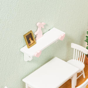 1:12 Mini madera DIY modelo de bolsillo casa de muñecas miniaturas conejo amor estante de almacenamiento colgador de pared para artesanos y coleccionistas de Juguetes - Product Image 4