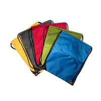Mochila de gimnasio con logotipo personalizado de fábrica de Vietnam, bolsa de poliéster resistente al agua con bolsillo frontal y patrón de letras