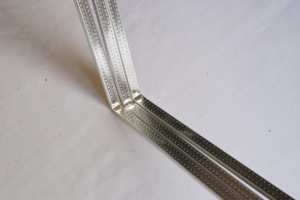 Barra espaciadora industrial de aluminio al por mayor con cinta de butilo para sellado de vidrio aislante de puertas, flexible - Product Image 3