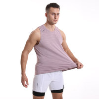 Kaos Tank Top Olahraga Pria Ringan Tanpa Lengan, Bernapas, Slim-Fit, Cepat Kering, untuk Latihan Kebugaran dan Membentuk Otot