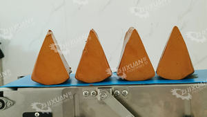 Machine automatique de découpe de biscuits au beurre de canneberge Machine de découpe de biscuits plats à pâte molle - Product Image 5