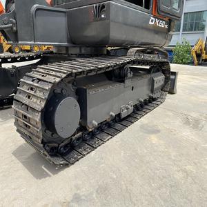 Excavatrice hydraulique Doosan DX60-9C d'occasion 2023, 6 tonnes, moteur et pompe japonais, faible nombre d'heures, certifiée CE EPA - Product Image 5