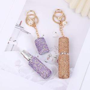 Porte-clés Flacon de Parfum Incrusté de Diamants 2026 – Mini Vaporisateur Créatif, Décoration de Sac, Pendentif - Product Image 3