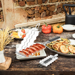 ตะแกรงย่างฮอทดอกแบบหนีบพร้อมแปรง ยาว 6 ไส้กรอก สแตนเลส ทนความร้อน ถอดออกได้ เป็นมิตรกับสิ่งแวดล้อม ไร้ควัน - Product Image 2