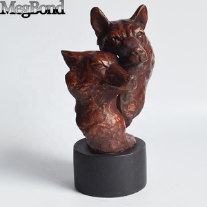 Têtes de loup en fonte Sculpture abstraite en bronze Figurine double loup pour décoration intérieure - Product Image 2