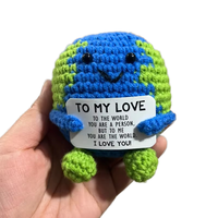 DAMAI Poupée Terrestre au Crochet Faite Main, Peluche Planète Bicolore Fil Bleu & Vert, Cadeau d'Anniversaire Ornement de Bureau Jouet Globe Tricoté