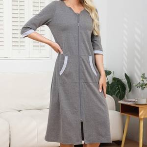 <span class=keywords><strong>Peignoir</strong></span> long <span class=keywords><strong>zippé</strong></span> en coton respirant pour femme, idéal pour la vente directe transfrontalière, avec poches, pour la maison ou comme pyjama. - Product Image 1