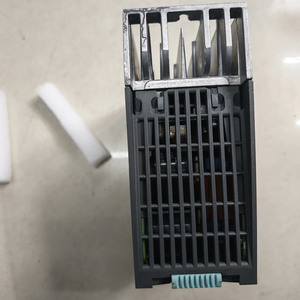 Unité d'alimentation du variateur de vitesse 6SL3210-1PE11-8UL1 - Product Image 4