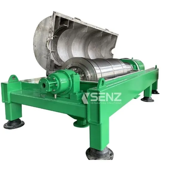 Oil And Gas Drilling Well 3 Phase Decanter Centrifuge With Middle Speed