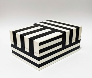 Boîte de rangement en résine incrustée |   Boîte à bijoux en résine à rayures géométriques |   Boîte à souvenirs décorative faite à la main, boîte en résine incrustée de luxe - Product Image 3