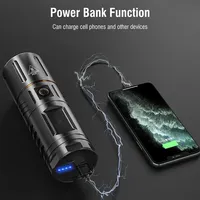 Lampe de poche LED haute puissance 10000 lumens 12 heures d'autonomie Torche LED Lampe de poche LED zoomable de 500 mètres avec batterie externe