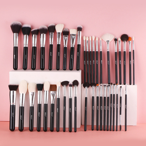 BEILI Haute <span class=keywords><strong>Couture</strong></span> Professionnel 42 Pièces Ensemble de Pinceaux de Maquillage en Bois Noir avec Logo Personnalisé Vente en Gros - Product Image 2