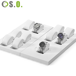 Plateau de présentation de montres de luxe avec supports coussinés en microfibre, design personnalisable, support OEM, accessoires de présentation de bijoux pour exposition - Product Image 1