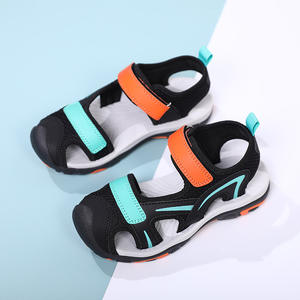 2025 été nouvelles sandales à bout fermé pour garçons enfant en bas âge chaussures de plage boucle sangle fermeture plat antidérapant semelle souple maille respirante - Product Image 2