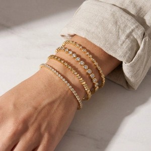 Pulseira de Zircônia Cúbica Empilhável em Aço Inoxidável à Prova d'Água, Banhada a Ouro 18k, Luxuosa para Mulheres - Product Image 5