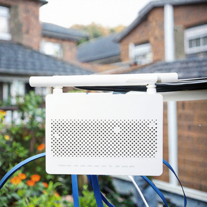 Router WiFi ONU Chipsship, Módem de Fibra Óptica ONT FTTH 2.4G hasta 1Gbps, Alimentación 12V 1A - Product Image 1