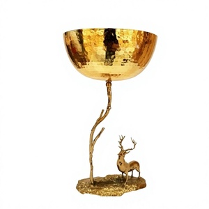 ชามโลหะตกแต่งลายตอกแบบสูง AMSON BRASS พร้อมขาตั้งรูปเขากวาง ขนาดใหญ่ สำหรับใส่ผลไม้อบแห้ง/ช็อกโกแลต เป็นมิตรกับสิ่งแวดล้อม - Product Image 1
