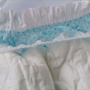 Pañales para Bebé de Segunda Categoría al por Mayor en Fardos, Tela No Tejida, Suave, Transpirable y con Protección Antifugas, Precio Bajo - Product Image 4