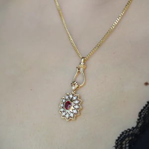 Pendentif vintage de luxe en or jaune et blanc 18 carats avec pendentif en diamant naturel <span class=keywords><strong>rubis</strong></span> de sang de pigeon naturel pour femmes - Product Image 6