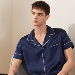 Nuovo arrivo del commercio all'ingrosso di lusso blu di notte insieme del vestito degli uomini degli indumenti da notte <span class=keywords><strong>pigiama</strong></span> di raso di seta degli uomini - Product Image 2
