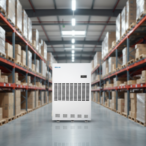 Déshumidificateur industriel à haute capacité de déshumidification avec une production de 720 L par jour (1285 pintes/jour) pour les grandes surfaces - Product Image 1