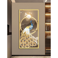 Seni Dinding Burung Merak Aluminium Emas Biru Gambar Hewan dengan Bunga Kupu-kupu untuk Pintu Masuk Hotel Dekorasi Art Deco Elegan