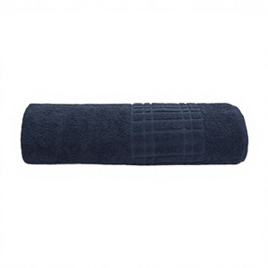 Serviette de Bain 70x140cm en Coton Tissé 100% avec Motifs Floraux en Relief, Écologique, Absorbante et Séchage Rapide – Vente Directe Usine en Gros - Product Image 4