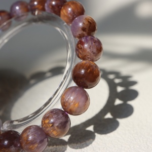 Bracelet en cristal <span class=keywords><strong>de</strong></span> titane violet énergétique, guérisseur <span class=keywords><strong>de</strong></span> <span class=keywords><strong>l</strong></span>'<span class=keywords><strong>âme</strong></span>, cristal <span class=keywords><strong>de</strong></span> quartz <span class=keywords><strong>de</strong></span> titane violet, pierre <span class=keywords><strong>de</strong></span> cristal <span class=keywords><strong>de</strong></span> cacoxénite améthyste nettoyée - Product Image 6